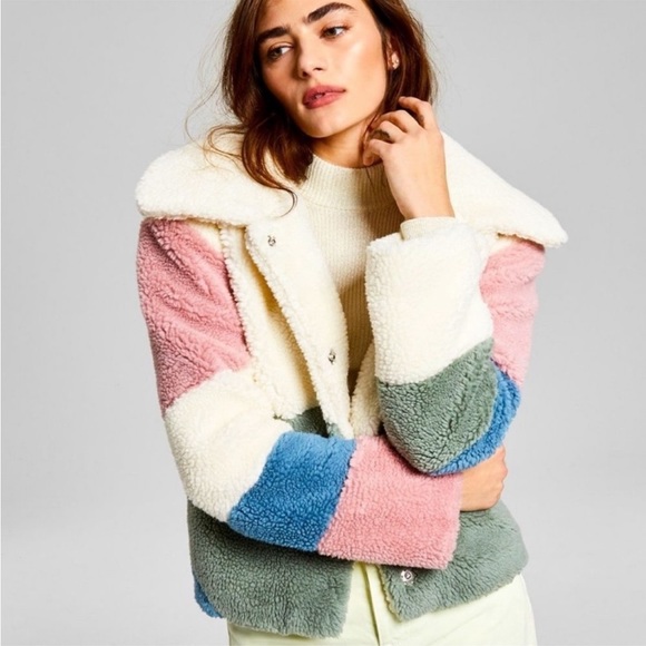 NWT Vigoss Jeans Colorblock Sherpa Jacket - Picture 1 of 10